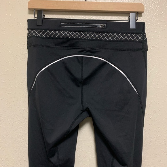 Athleta black with mesh detail leggings - Picture 2 of 5